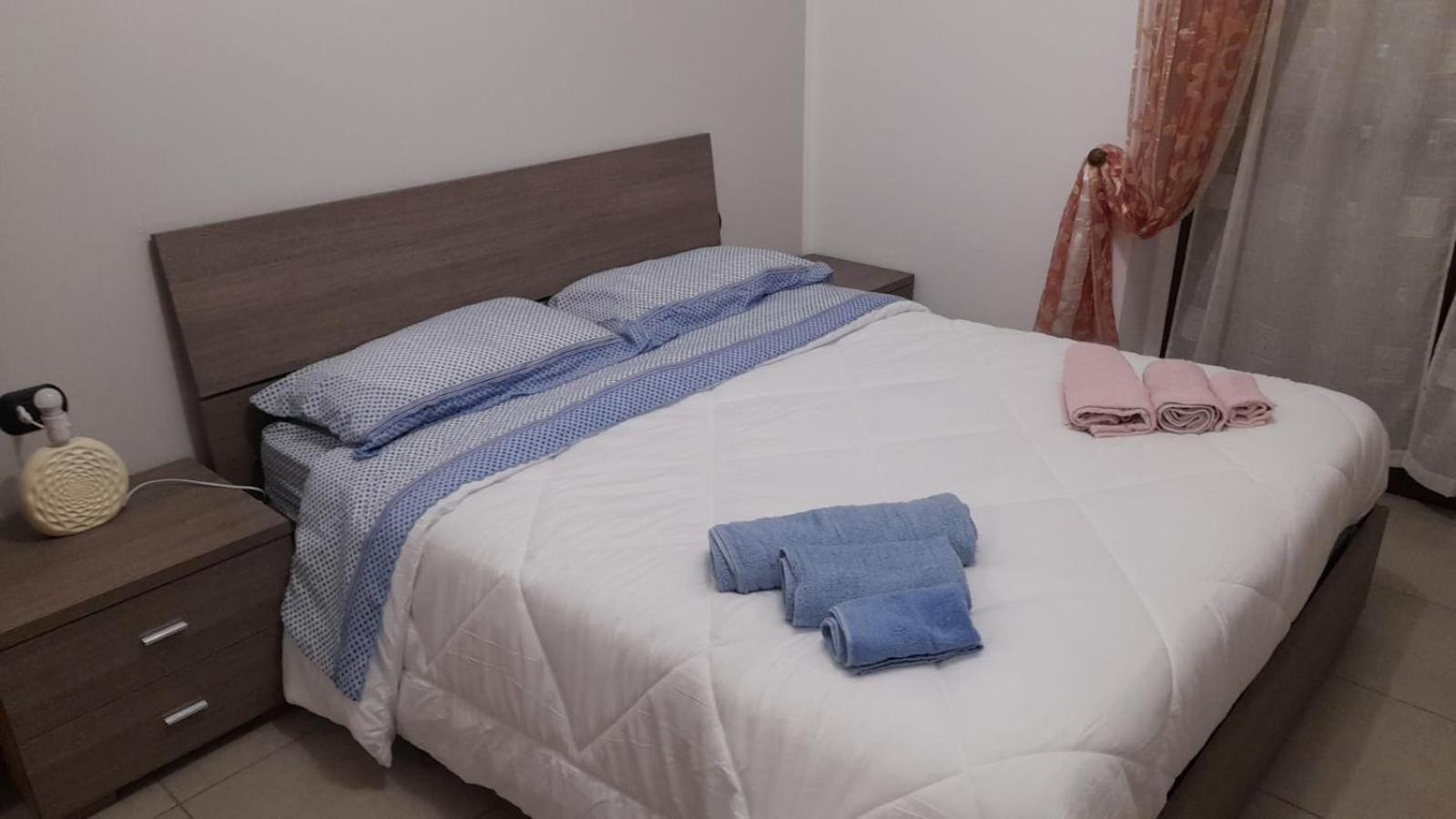 Relax Preserasca-Modern Apartment-Borgo Mercato-Moncalieri Exteriör bild