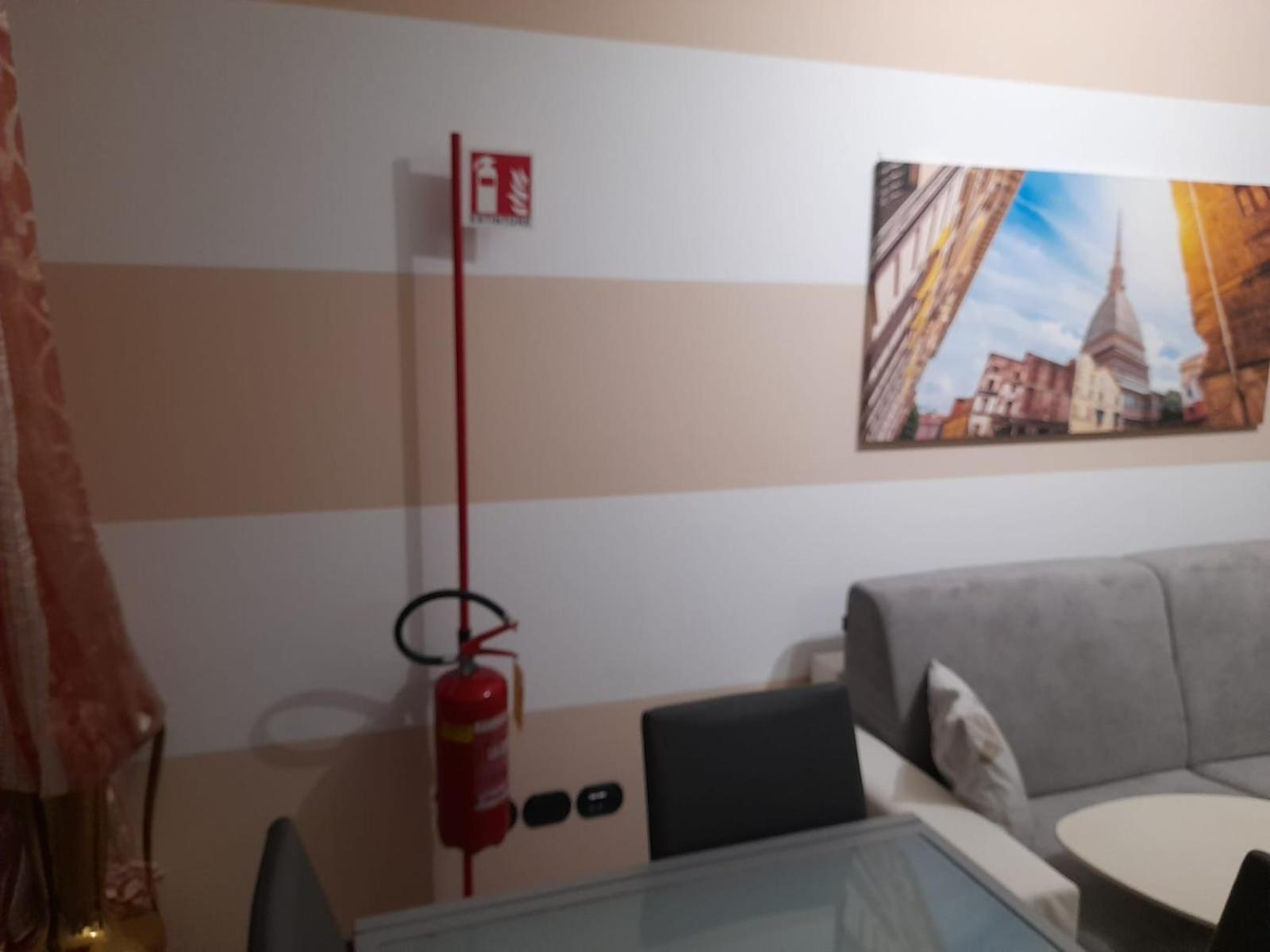 Relax Preserasca-Modern Apartment-Borgo Mercato-Moncalieri Exteriör bild